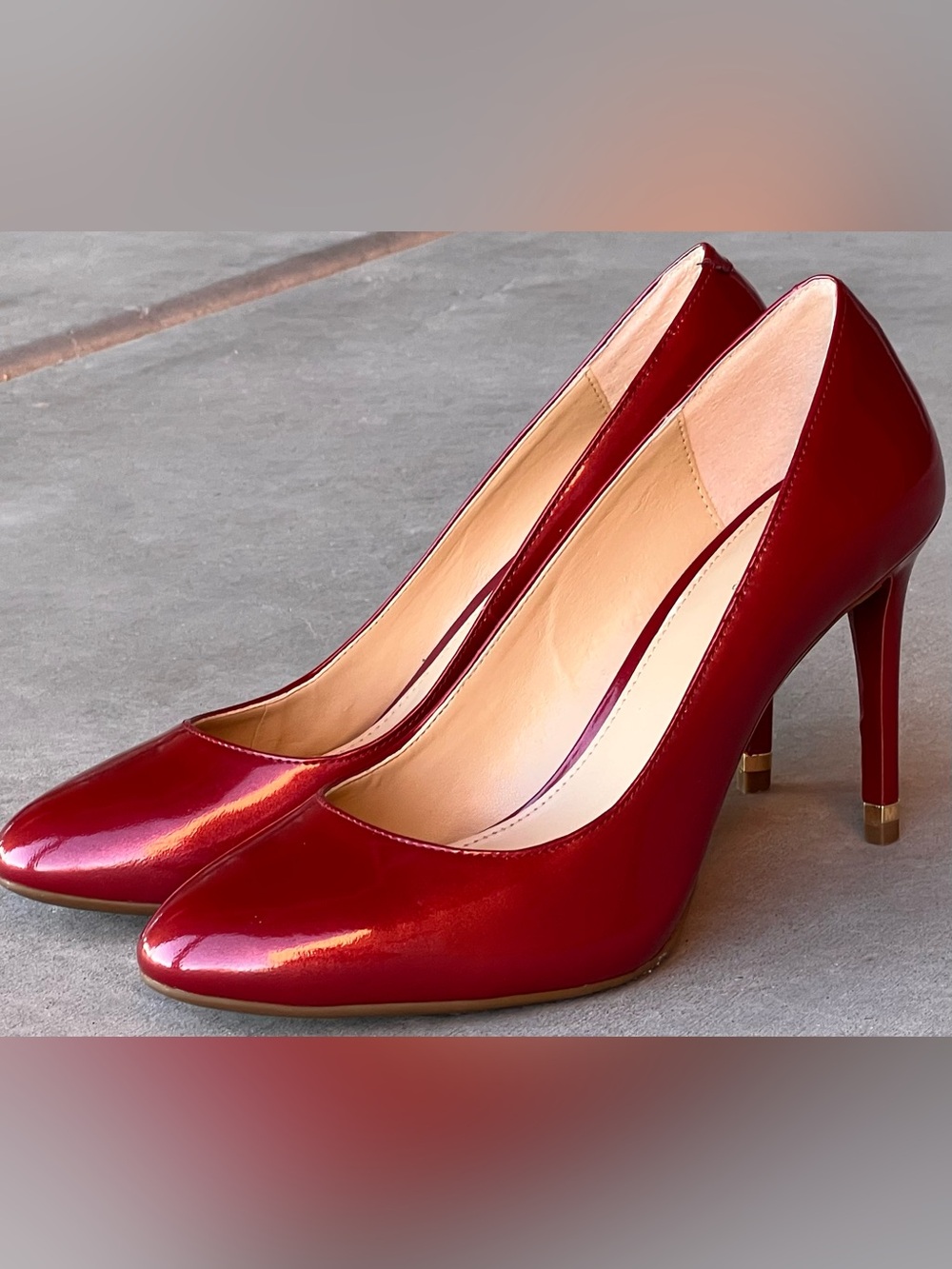Michael Kors Ashby Flex Pumps Cherry Red Pearl Patent Heels Size 8